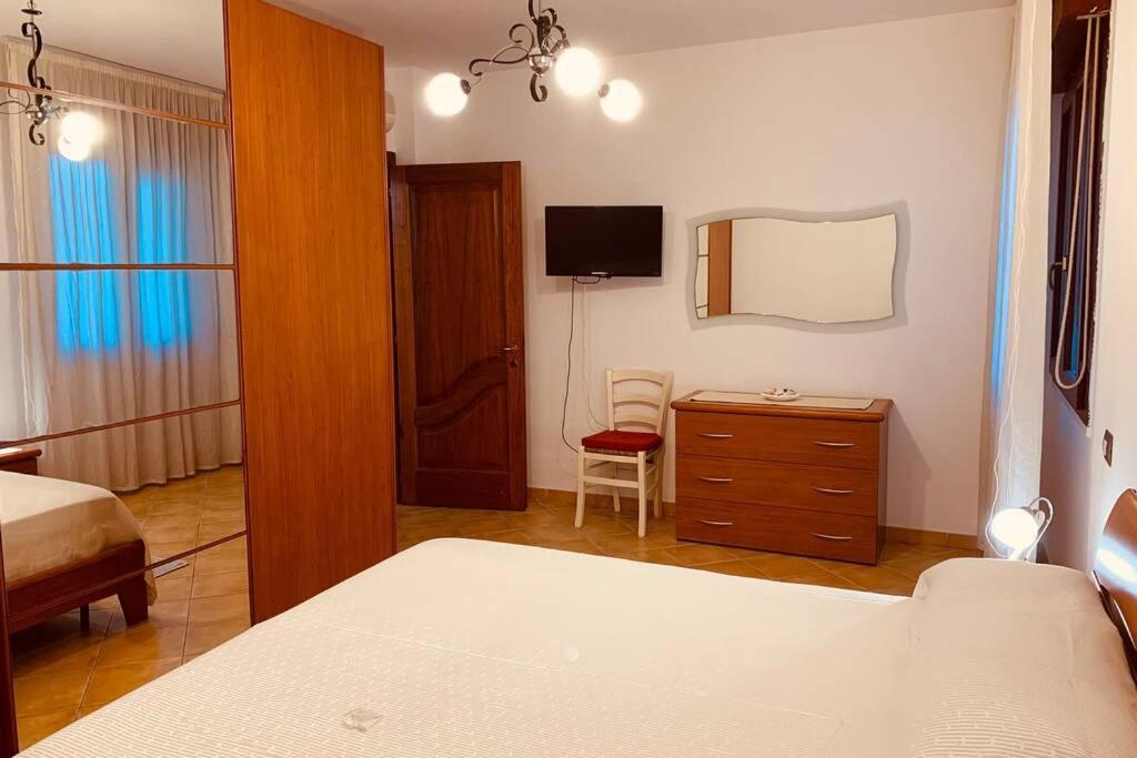 Casa Elisa Apartman Decimomannu Kültér fotó